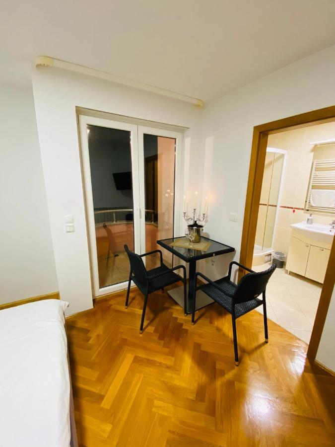 Apartments La Mer โนวีวีโนดอลสกี ภายนอก รูปภาพ